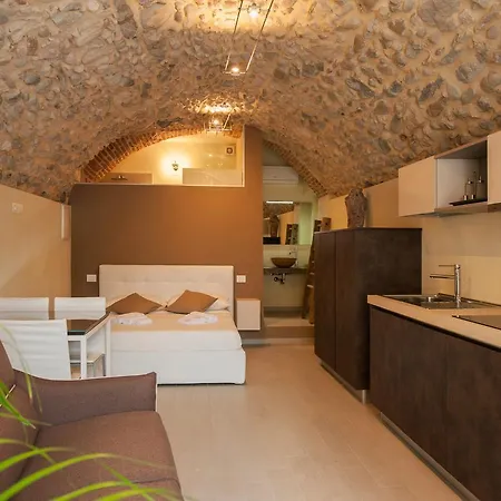 La Bellavita Del Garda Luxury Apartments San Felice del Benaco Exterior foto